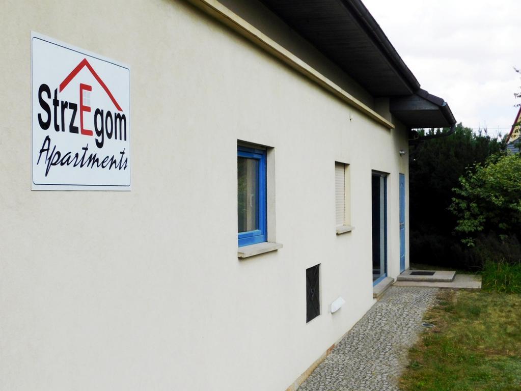 Strzegom Apartament-Pokoje Apartment Bagian luar foto